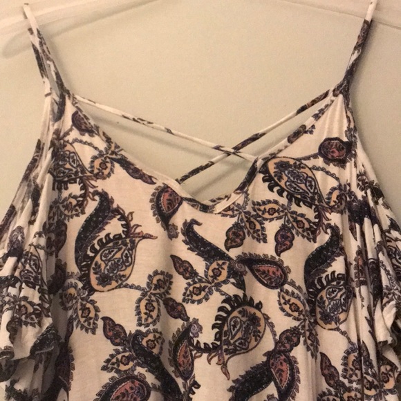 Paisley Cold Shoulder Tank Top - Picture 4 of 5